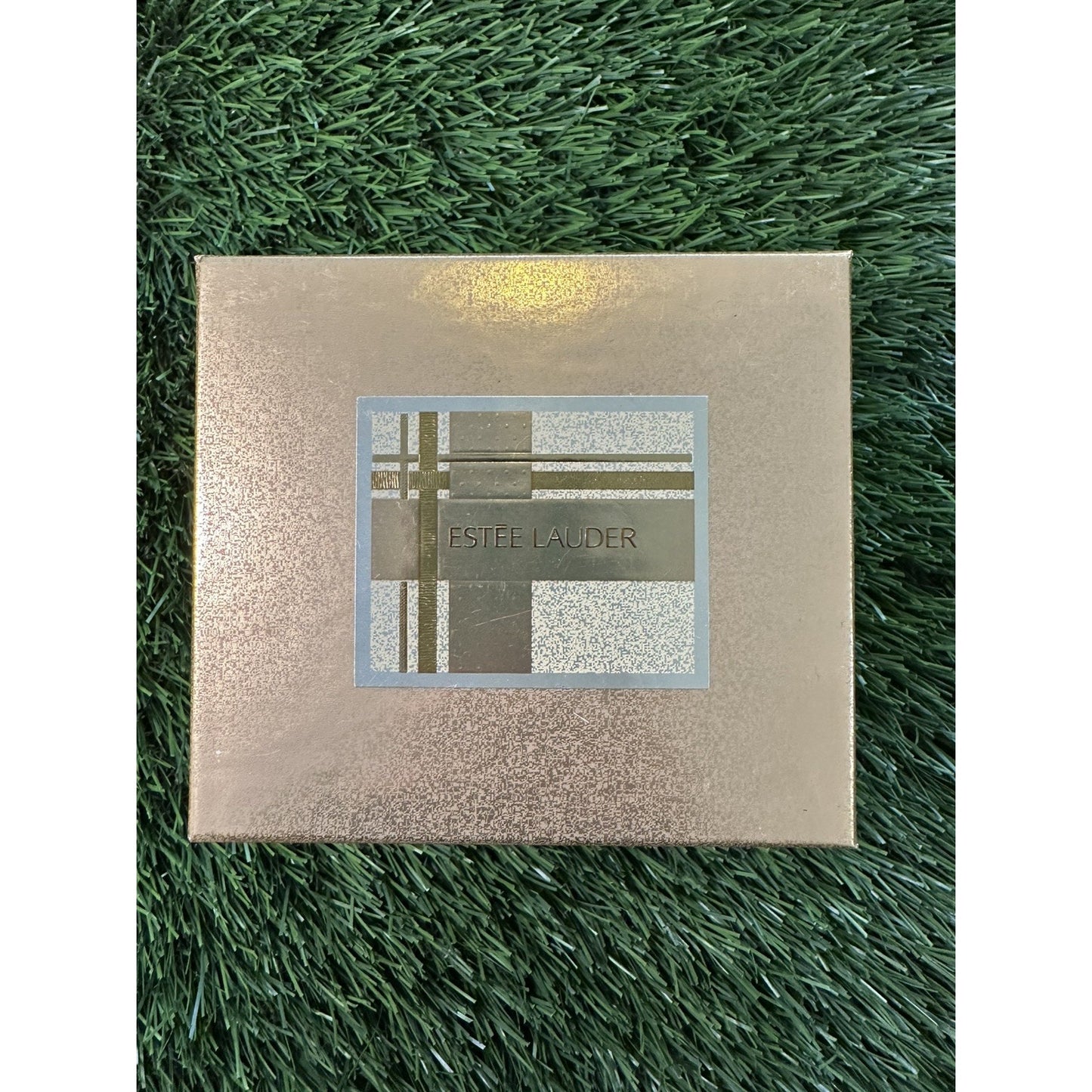 Estée Lauder Beautiful Circus Tent Solid Perfume Compact 2001 w/ Box