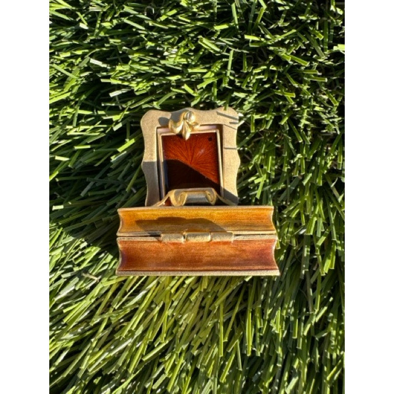 ESTEE LAUDER PERFUME COMPACT RARE 2002 ROMANTIC EDITION MIBB ~ BEAUTIFUL