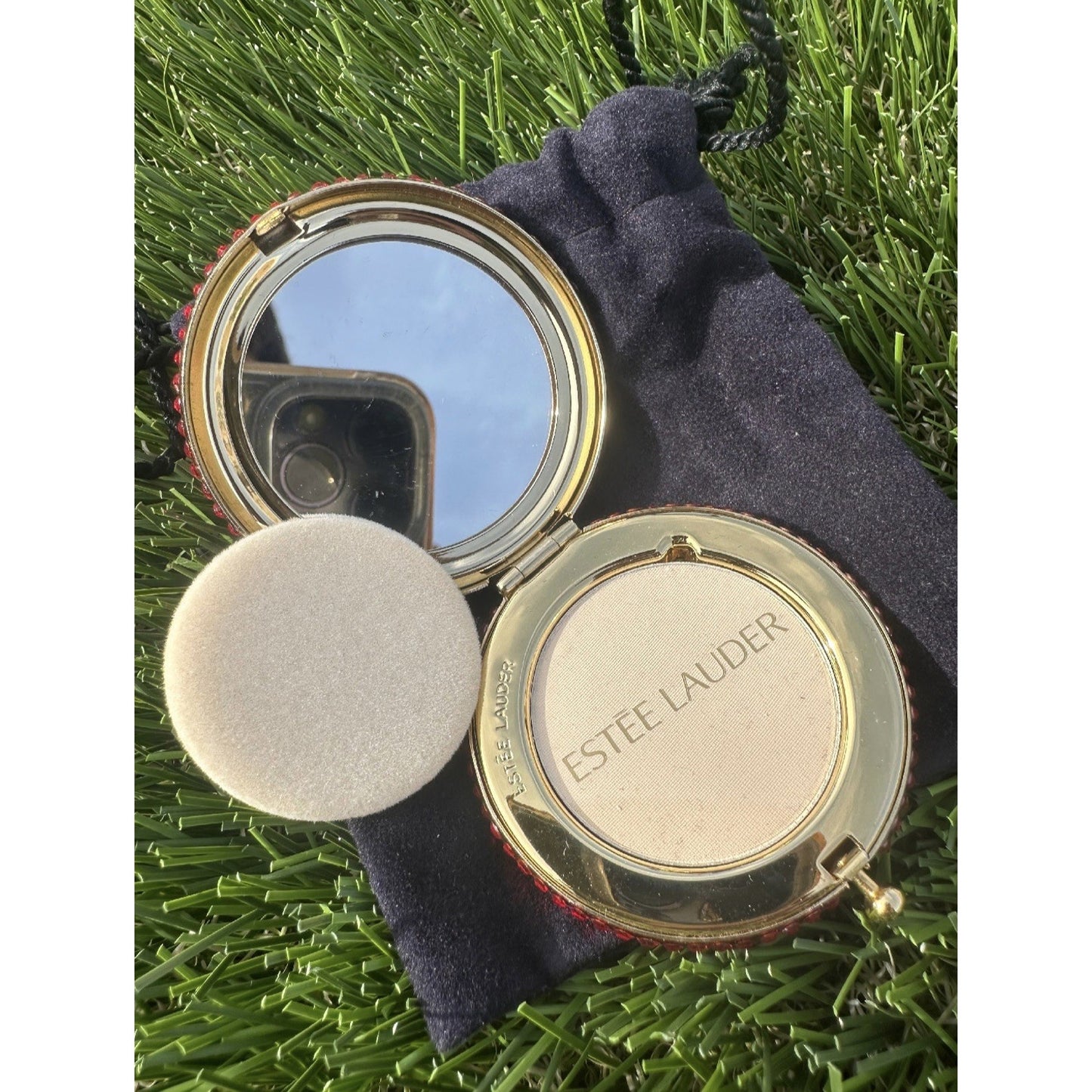 ⭐️Estee Lauder WITH LOVE COMPACT Lucidity Pressed Powder With Original Box⭐️