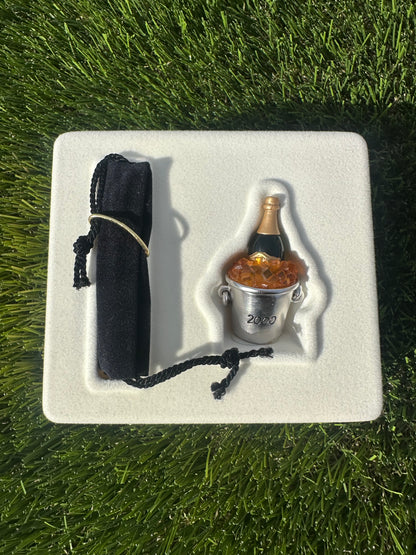 Estée Lauder New Year’s 2000 Champagne Compact perfume Trinket