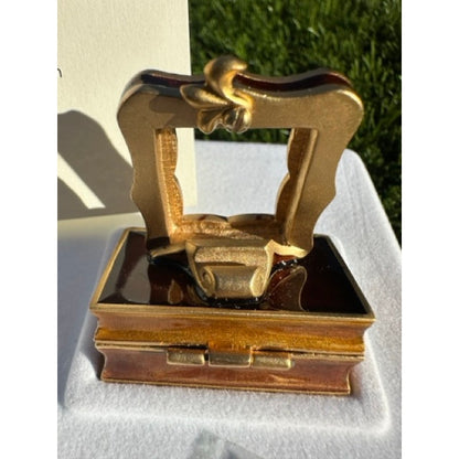 ESTEE LAUDER PERFUME COMPACT RARE 2002 ROMANTIC EDITION MIBB ~ BEAUTIFUL