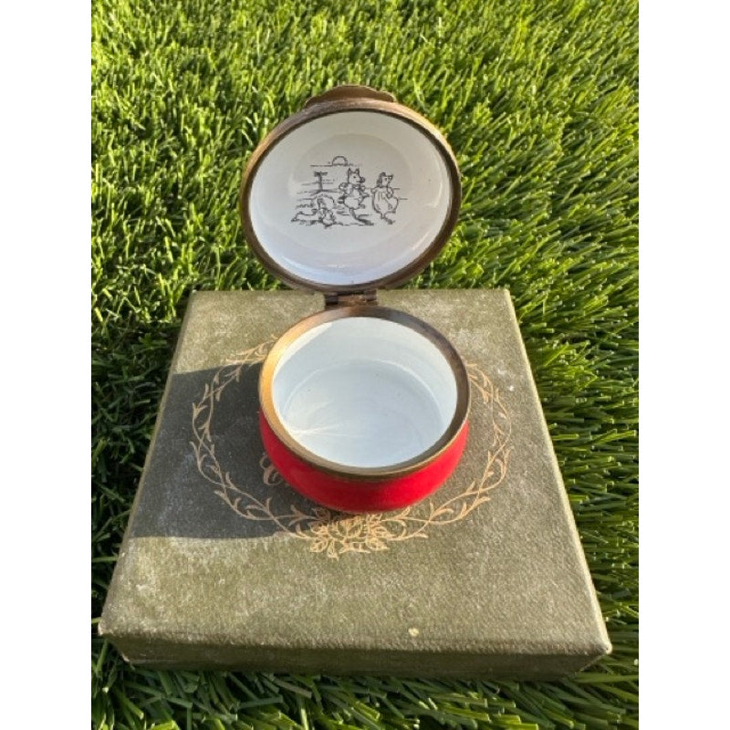 Crummles Beatrix Potter Enamel Trinket Box - Pigling Bland at Signpost - Boxed