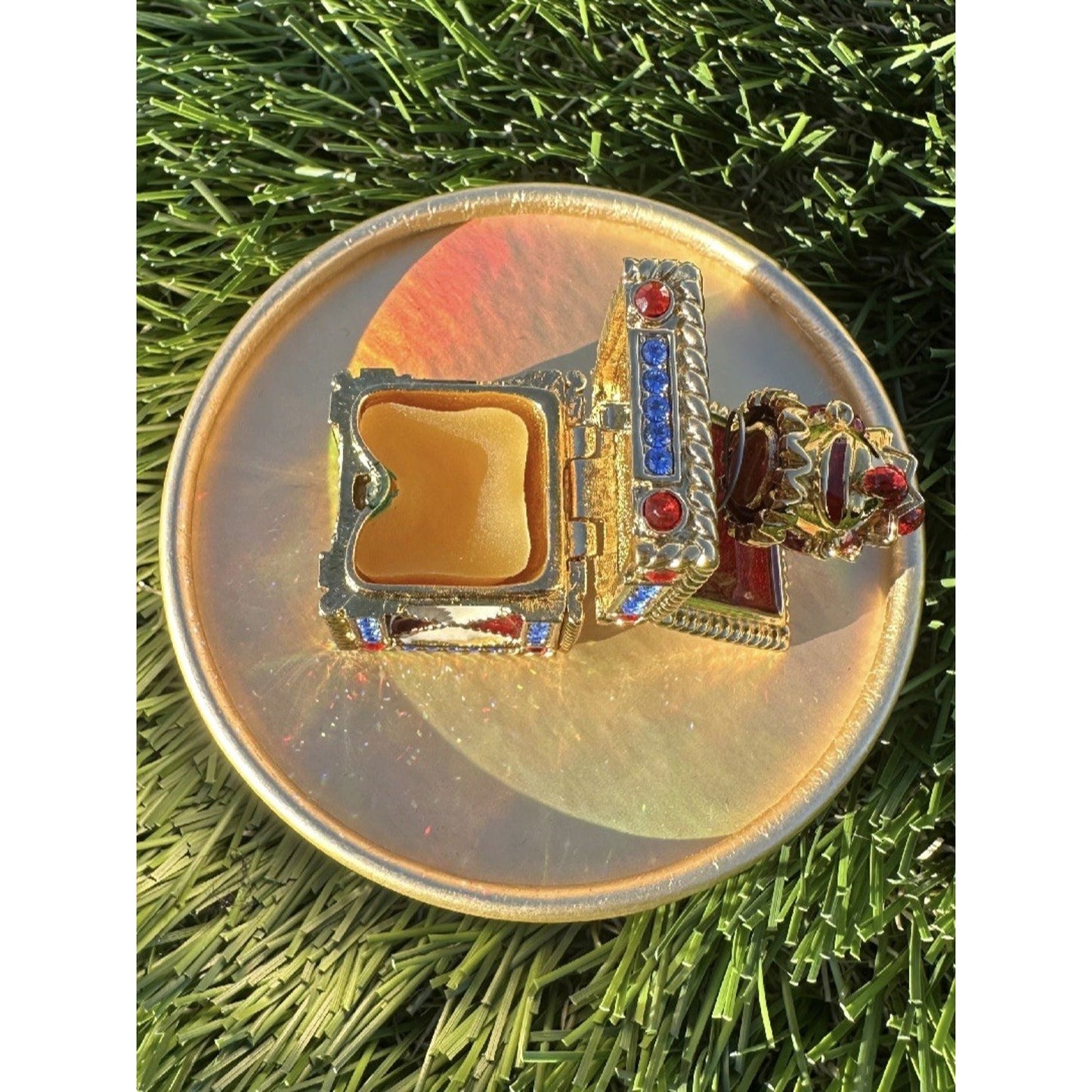 ⭐️Estee Lauder 1999 Jack in the Box Solid Perfume White Linen⭐️