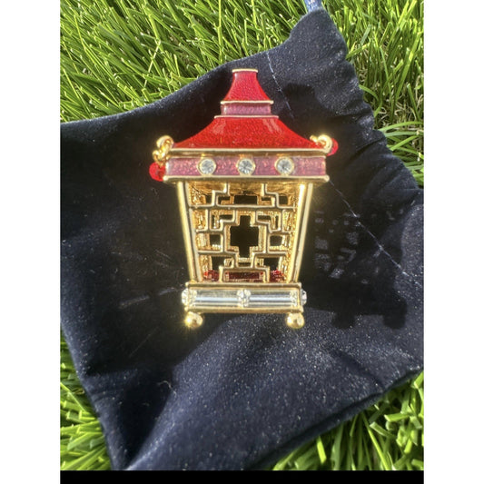 NIB Estee Lauder 2009 Jeweled Lantern Solid Perfume Compact Pure White Linen NEW
