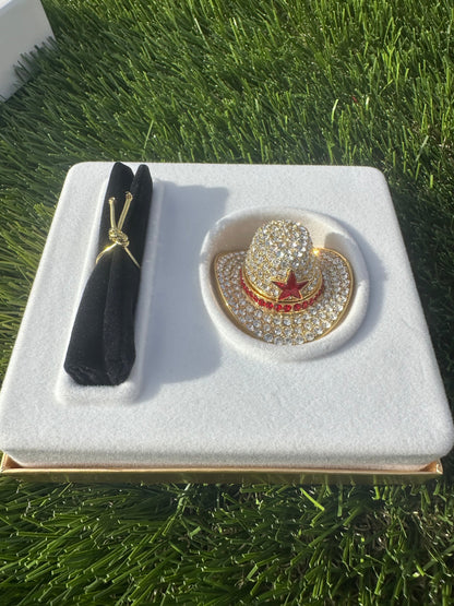 Estée Lauder Dazzling Gold Cowboy Hat Solid Perfume Compact with Red Crystal Star