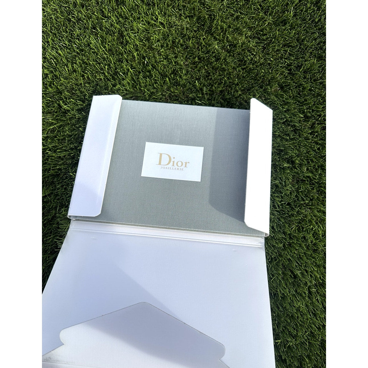 Dior Joaillerie (Hardcover) Published by Christian Dior, Paris, 2007