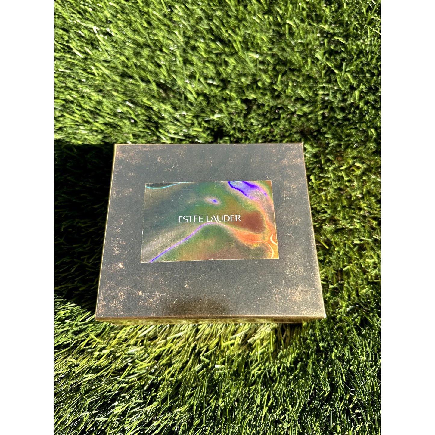 ⭐️Esteé Lauder Dazzling Gold ‘Top Hat’ Solid Perfume Compact⭐️