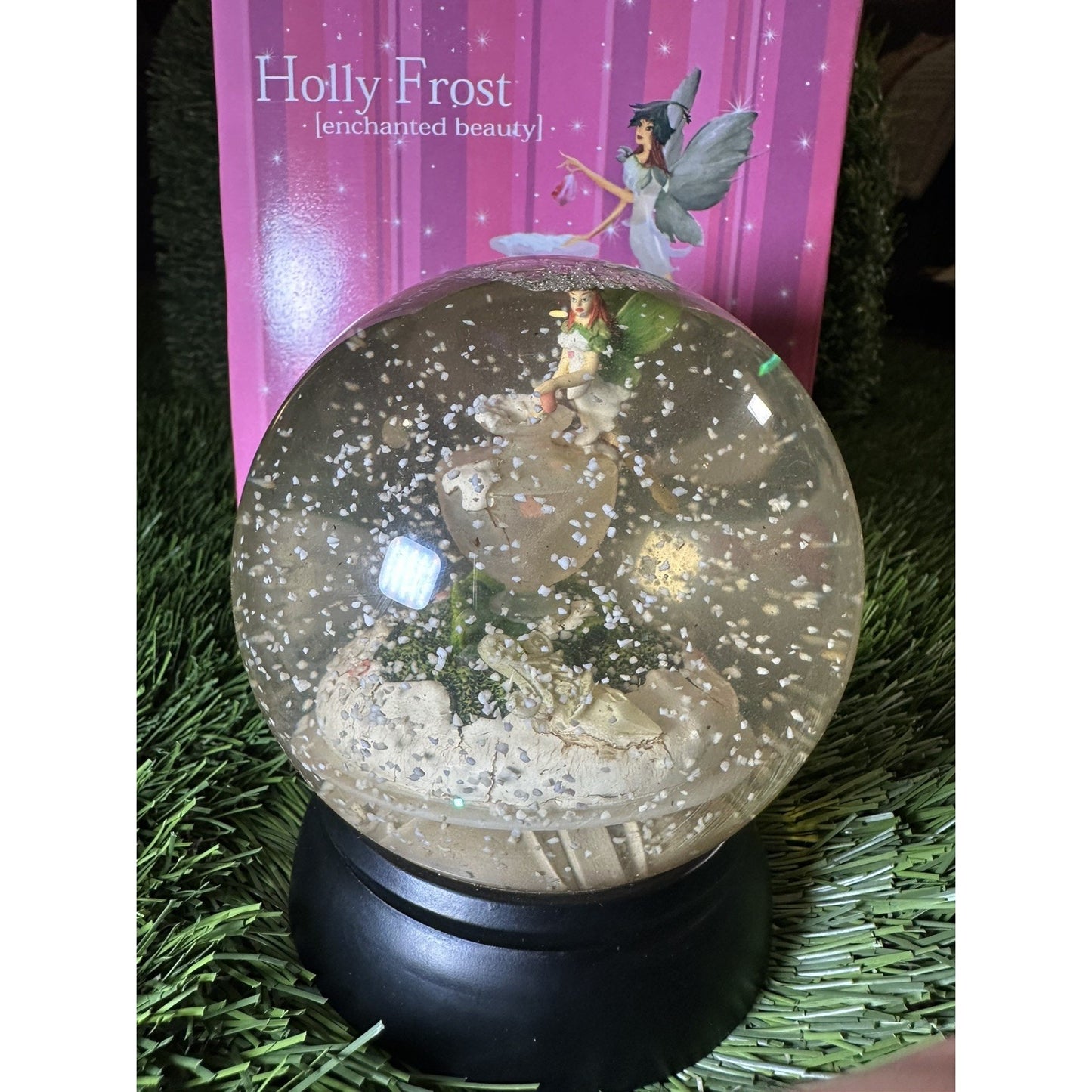 Vintage Nordstrom Exclusive Holiday 2002 Holly Frost Enchanted Beauty Snow Globe