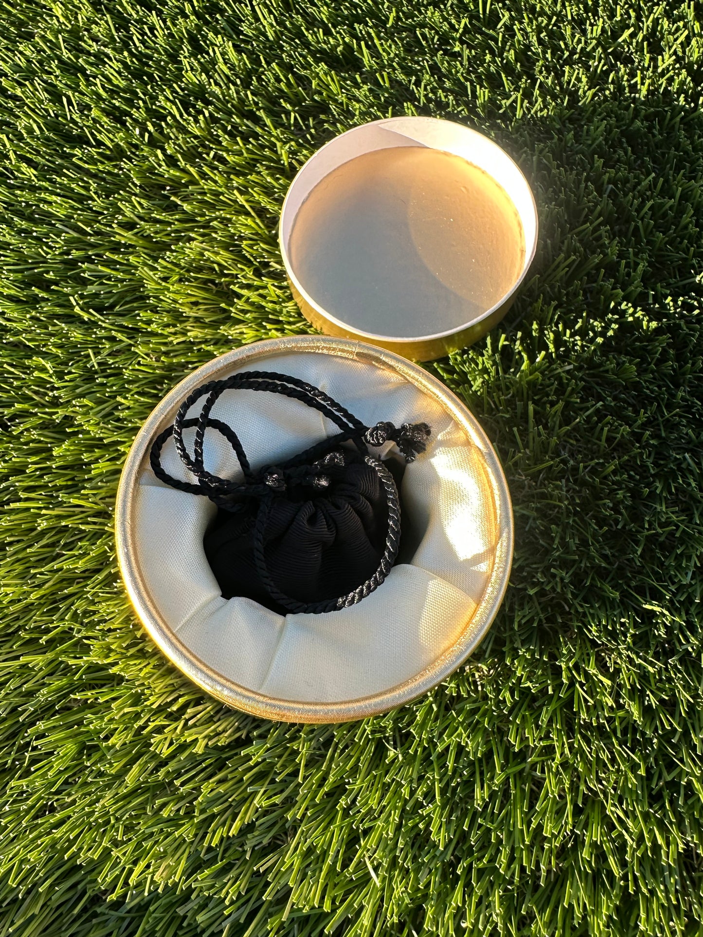 Vintage Estée Lauder Crystal Teddy Bear Perfume Compact / Trinket