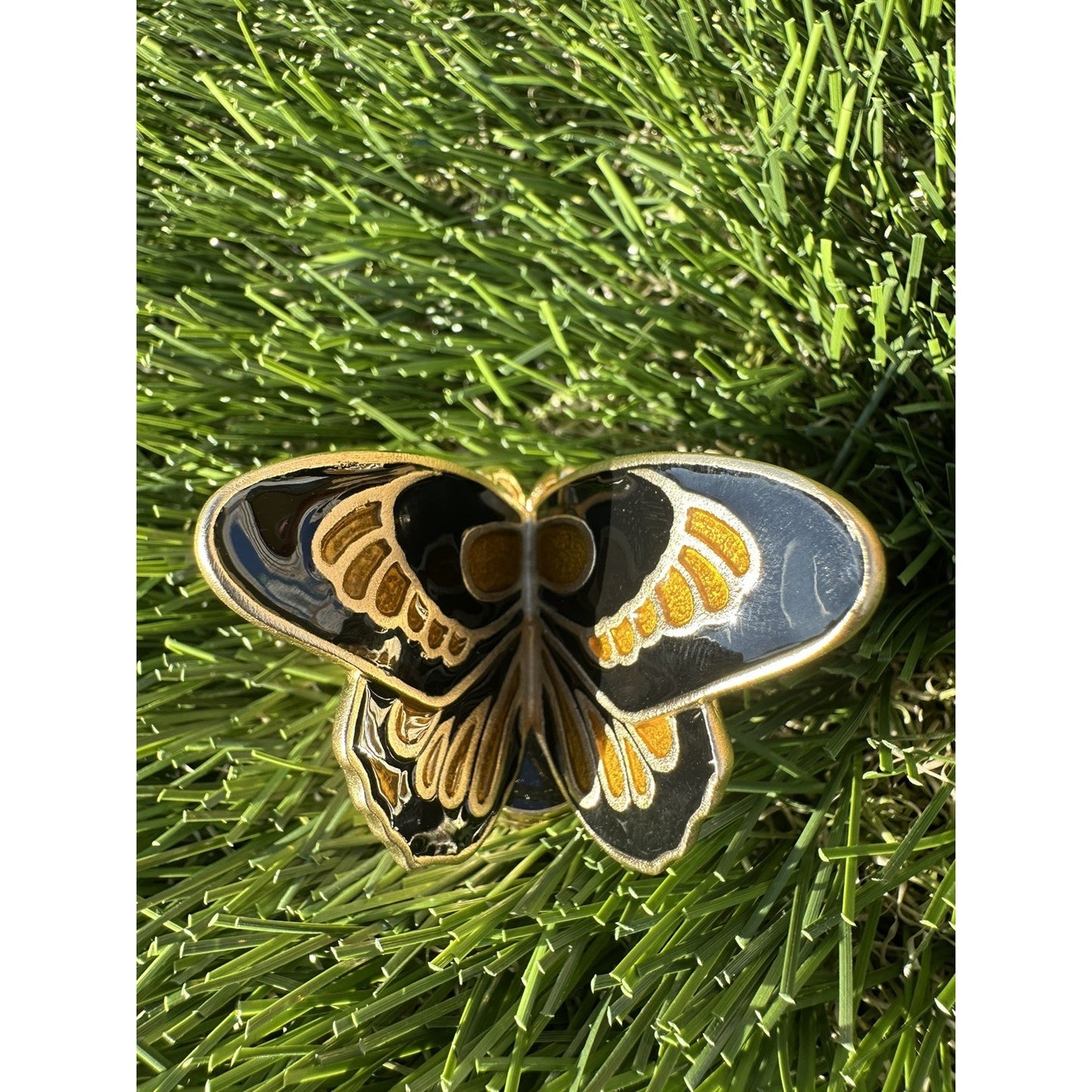 ⭐️Estee Lauder Bejeweled Butterfly 2007 Solid Perfume Compact Beautiful⭐️