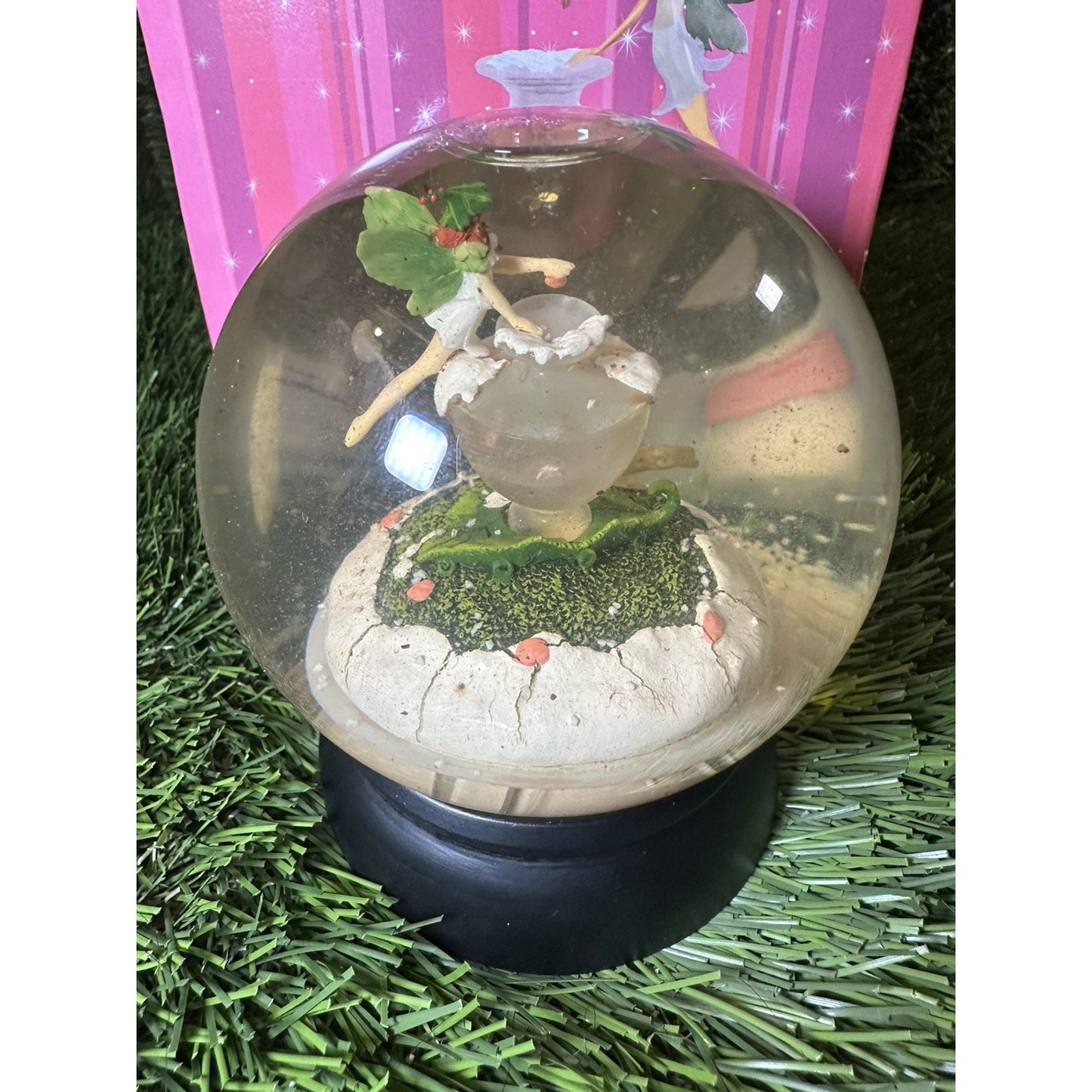 Vintage Nordstrom Exclusive Holiday 2002 Holly Frost Enchanted Beauty Snow Globe