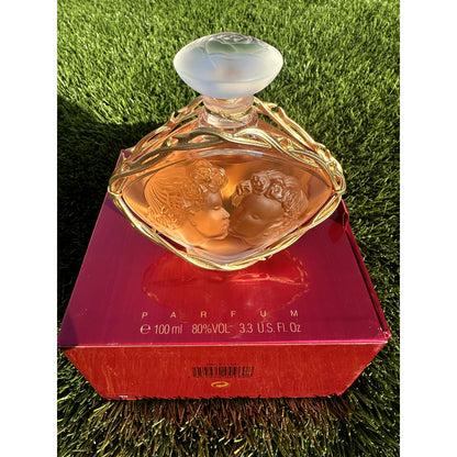 Lalique Ltd. Edition 1999 Perfume Bottle “Le Baiser” 3.3 Oz. MINT & Unopened