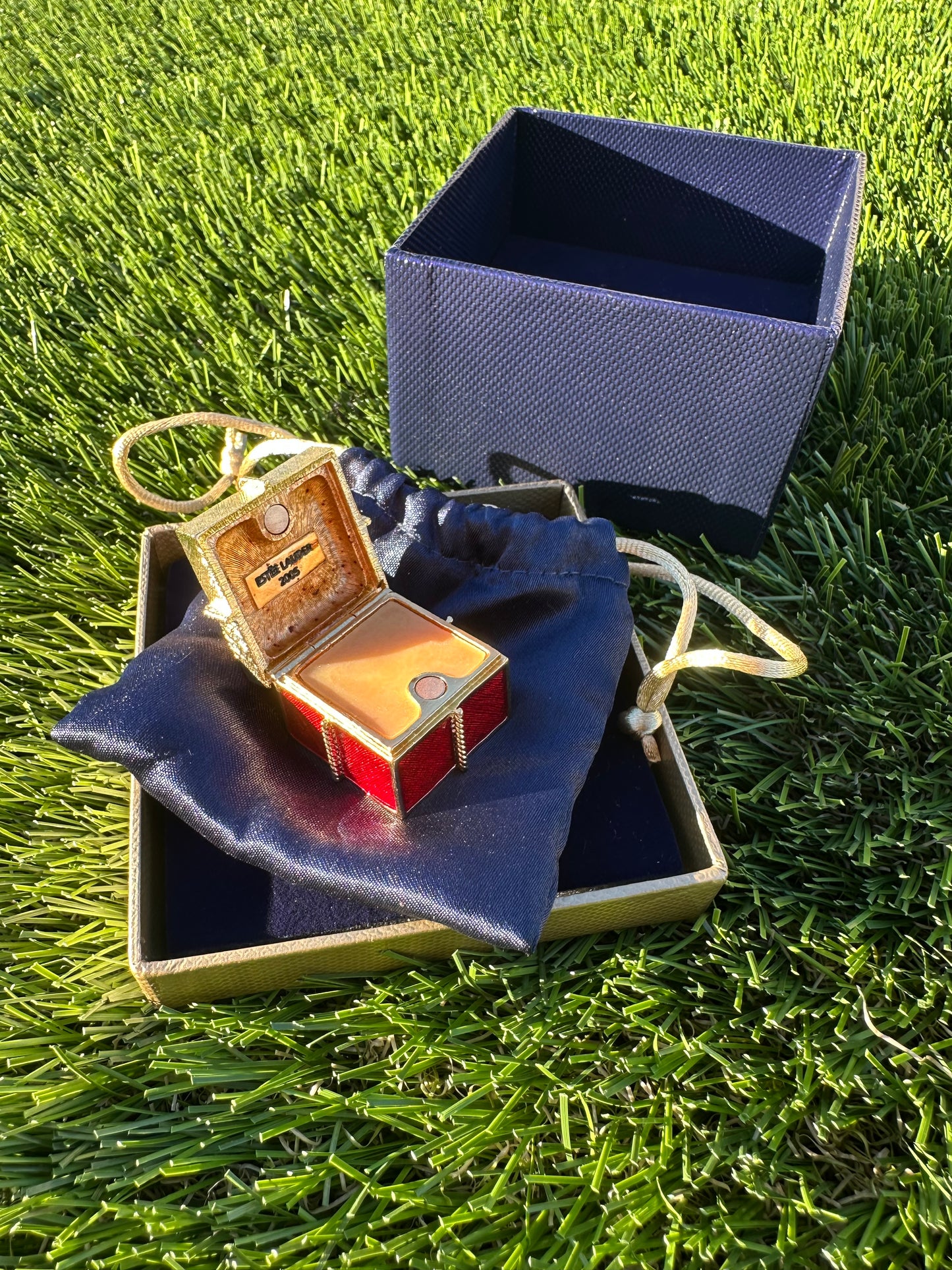 Rate Estée Lauder Holiday Gift Box Perfume Compact Trinket