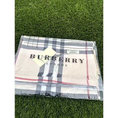 NWT Vintage Burberry London Cashmere Scarf - Unopened Deadstock - 102PQ Beetroot