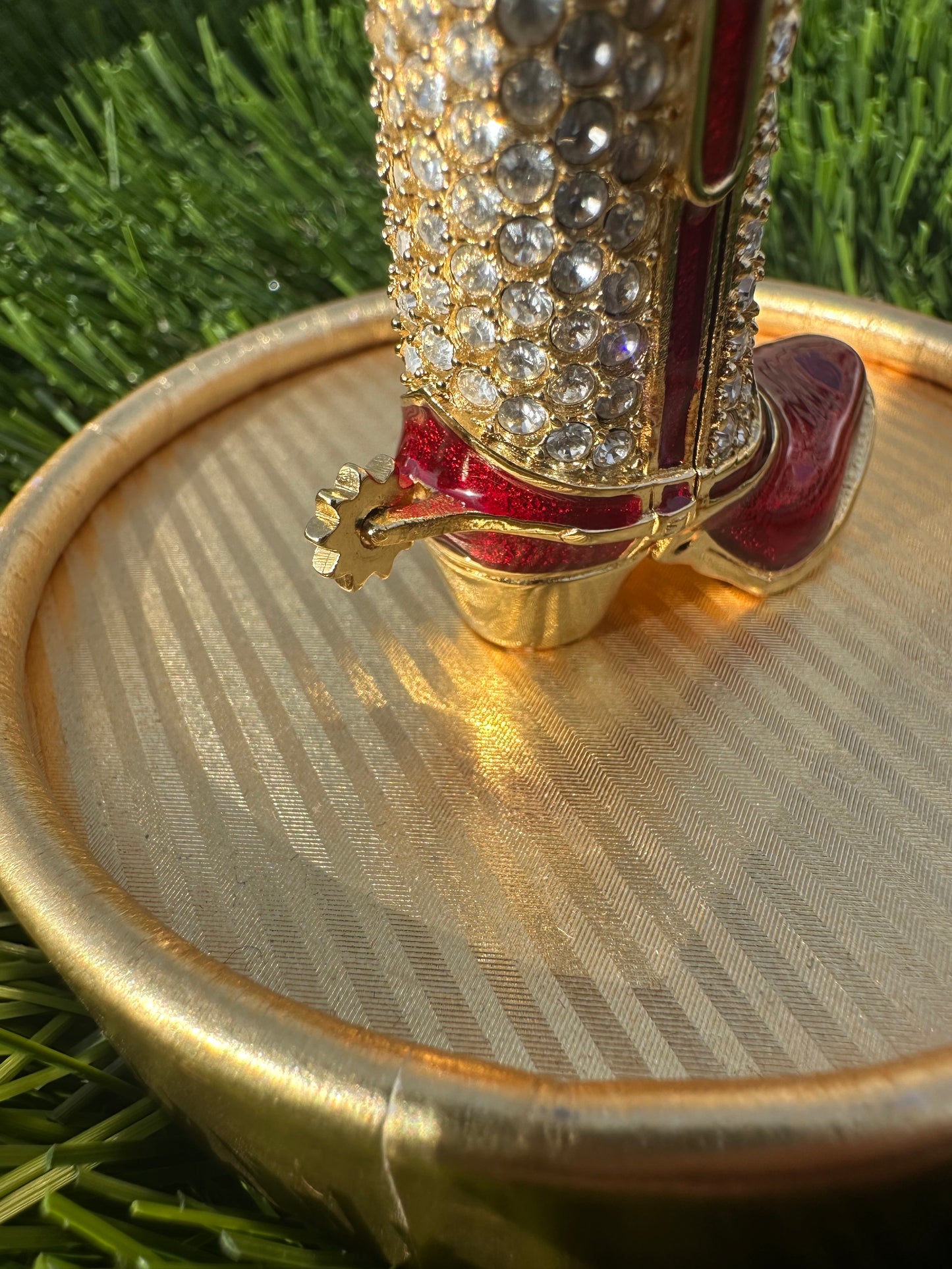 Estée Lauder Cowboy Boot Solid Perfume Compact Trinket with Spinning Spur