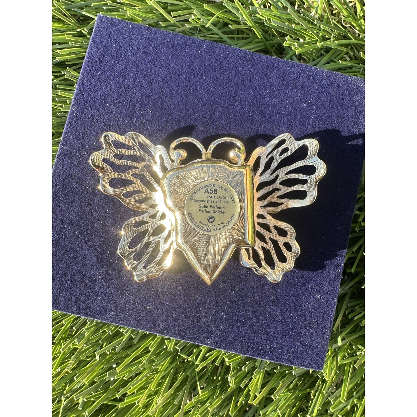 ⭐️Estee Lauder 'Delicate Butterfly' Solid Perfume Compact⭐️