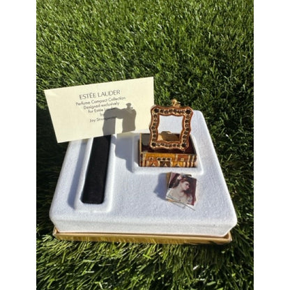 ESTEE LAUDER PERFUME COMPACT RARE 2002 ROMANTIC EDITION MIBB ~ BEAUTIFUL