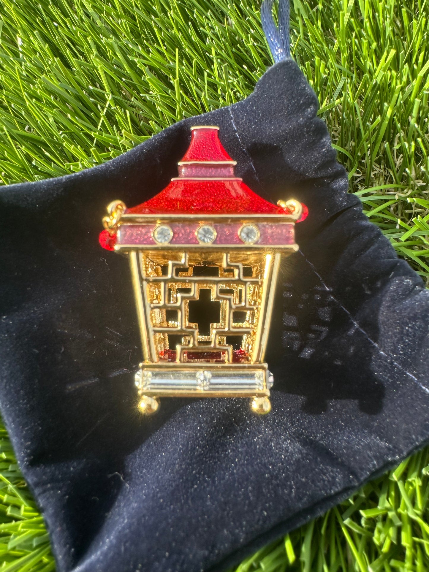 Estée Lauder Jeweled Lantern Solid Perfume Compact