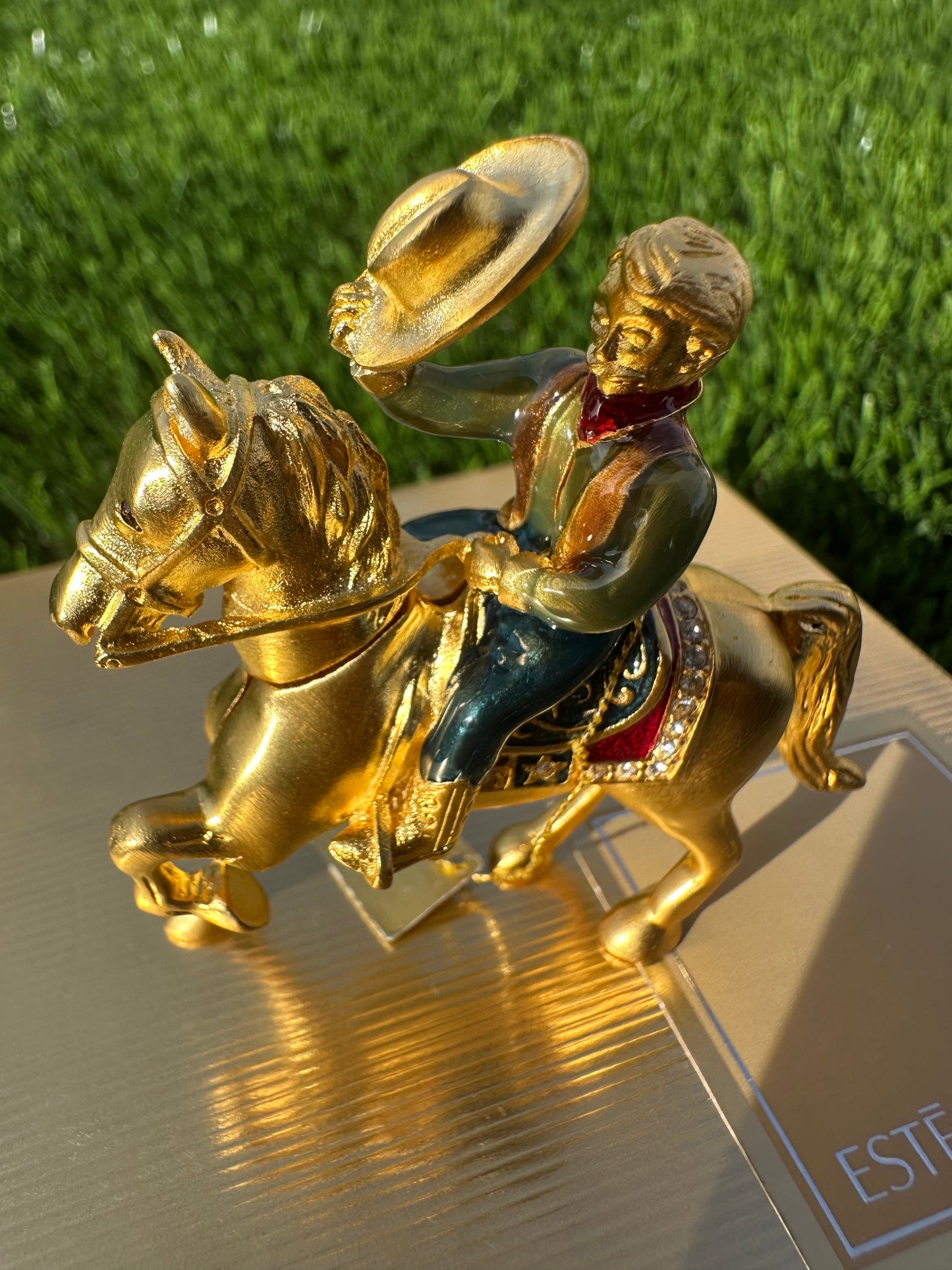 Estée Lauder Cowboy Solid Perfume Compact Trinket