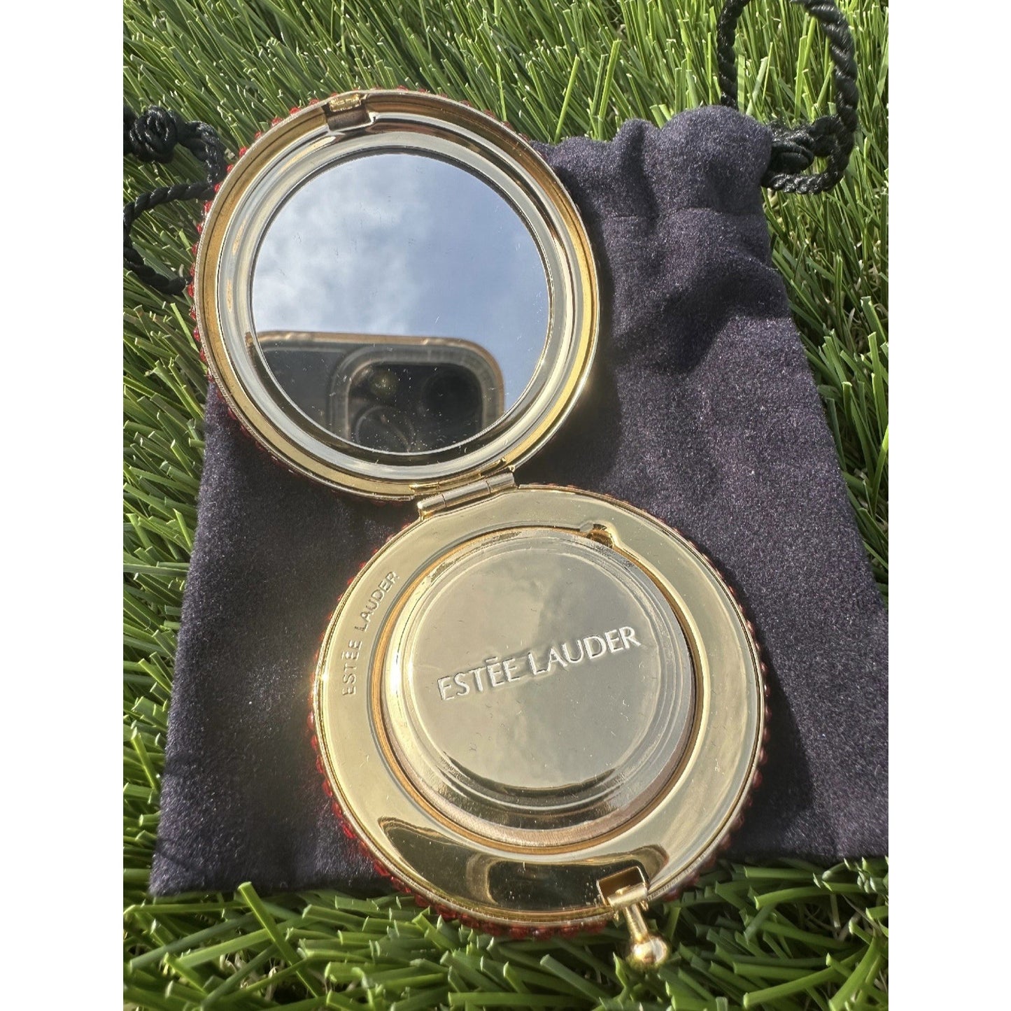 ⭐️Estee Lauder WITH LOVE COMPACT Lucidity Pressed Powder With Original Box⭐️