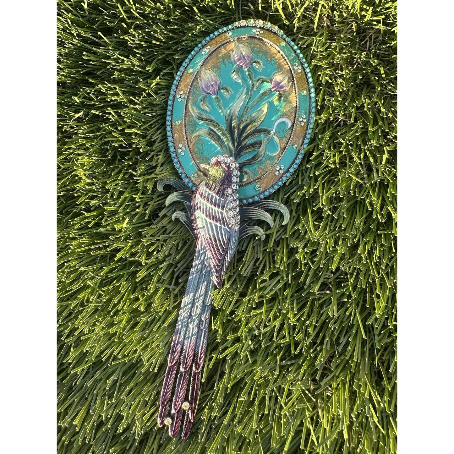 ⭐️ Two's Company Mandalay Austrian Crystal Hand Mirror⭐️