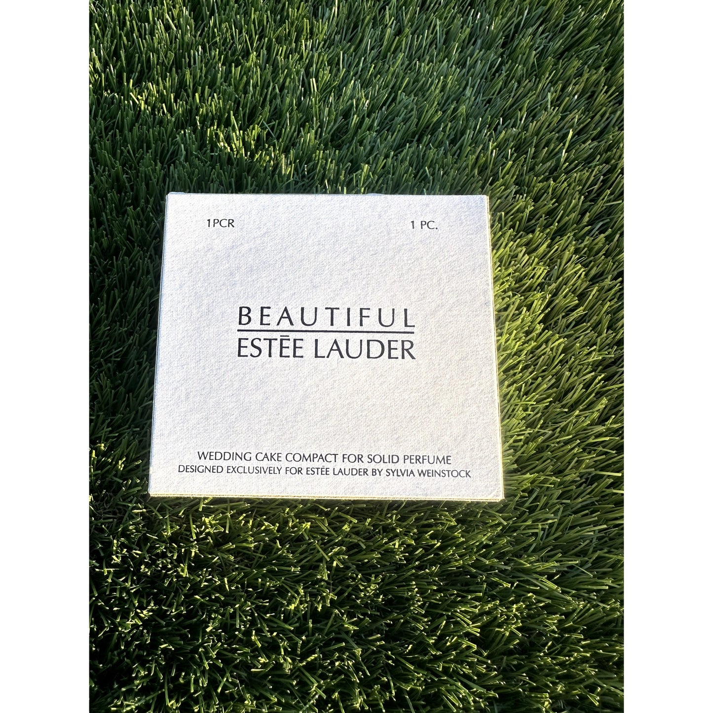 NIB! 1998 - Estee Lauder Knowing Panda Perfume Compact With Velvet Bag