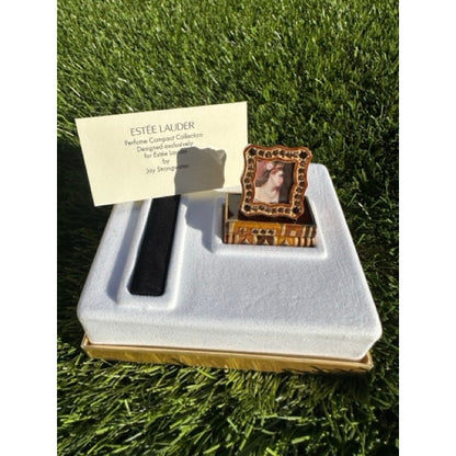 ESTEE LAUDER PERFUME COMPACT RARE 2002 ROMANTIC EDITION MIBB ~ BEAUTIFUL