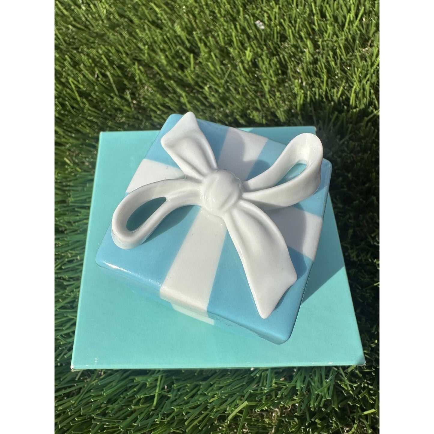 2" Small Tiffany Blue Gift Box White Porcelain Bone China Trinket Jewelry