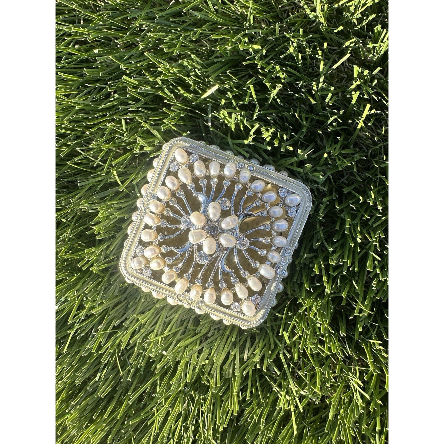 ⭐️Olivia Riegel Pearl Box⭐️