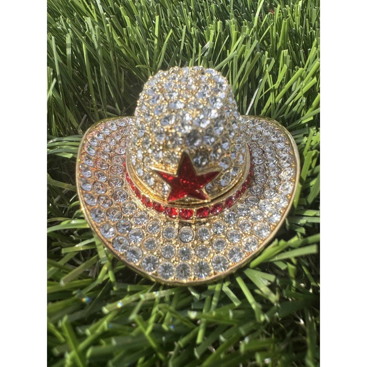 Estee Lauder 'Cowboy Hat' Gold Solid Perfume Compact